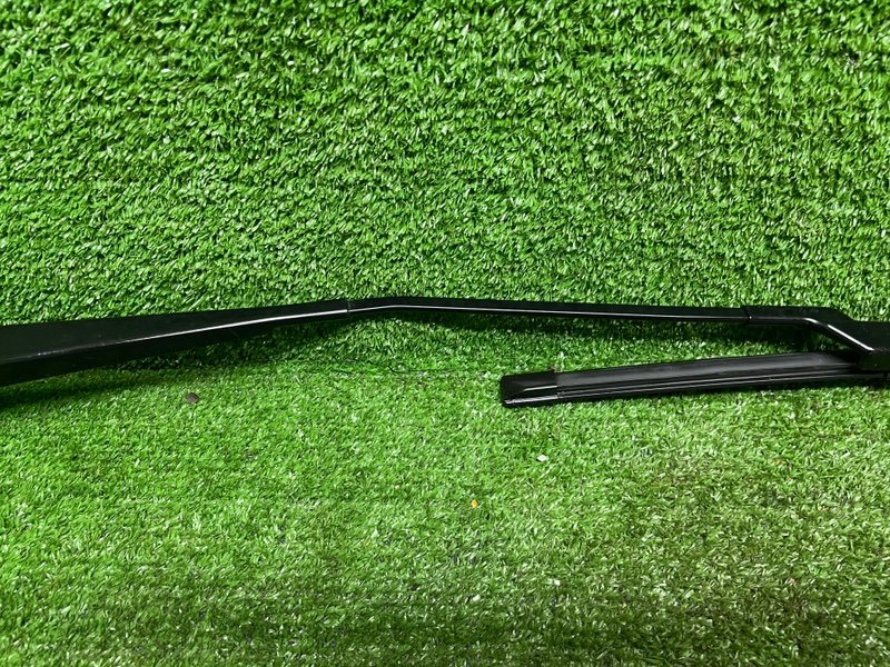 Поводок стеклоочистителя передний, 1700 рублей, Москва