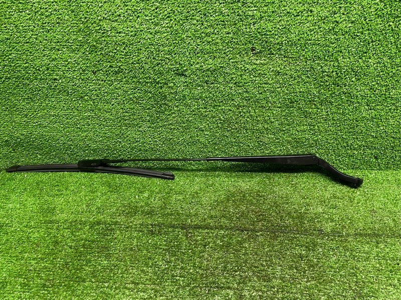 Поводок стеклоочистителя передний, 1700 рублей, Москва