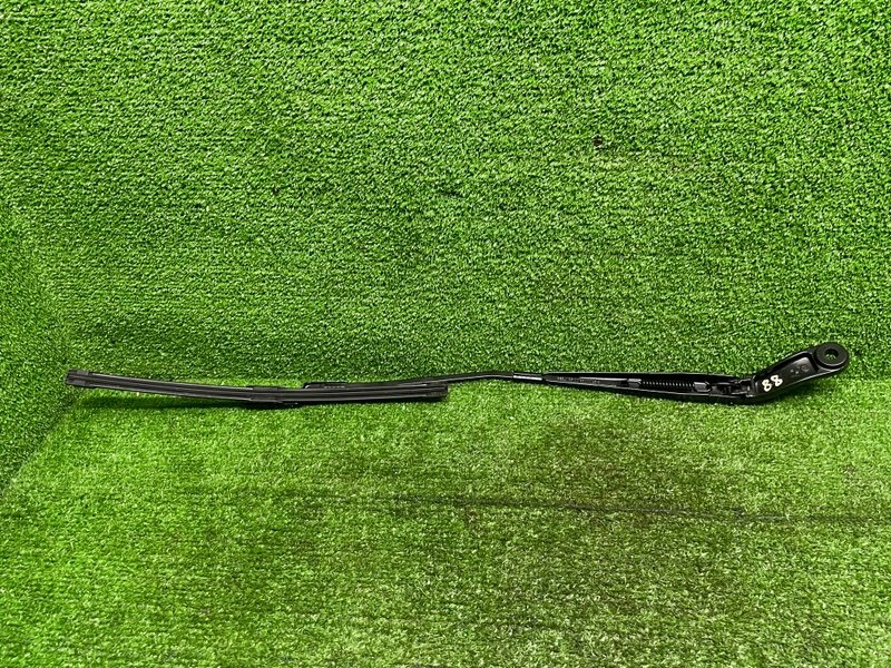 Поводок стеклоочистителя передний, 1700 рублей, Москва