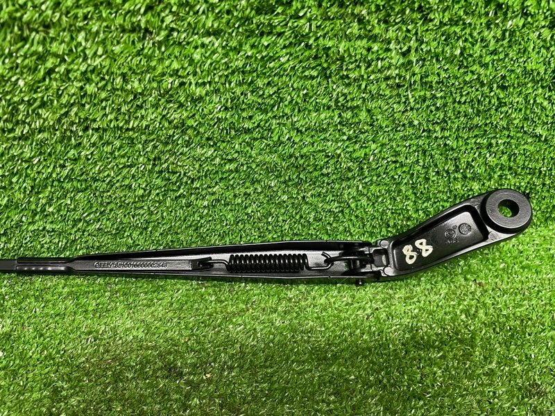 Поводок стеклоочистителя передний, 1700 рублей, Москва