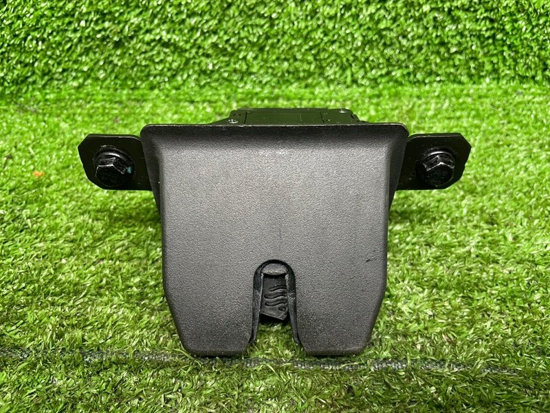 Замок багажника, 2100 рублей, Москва