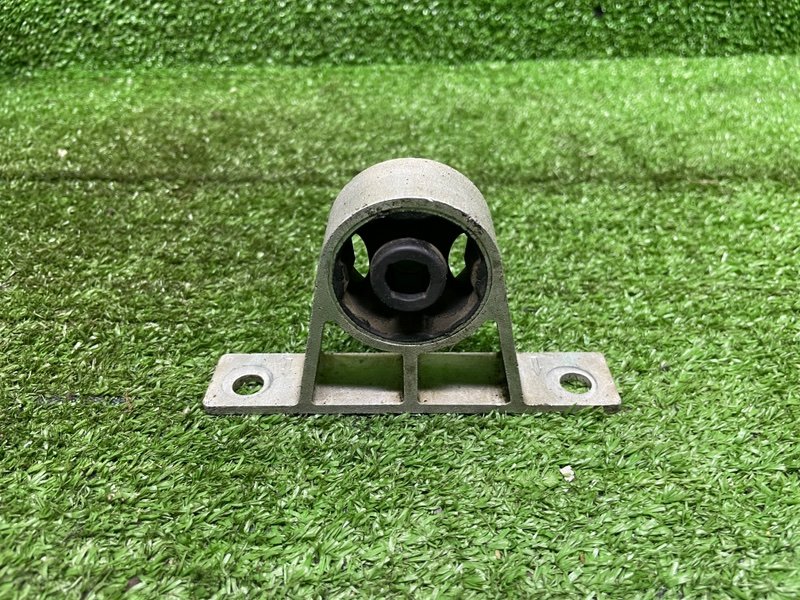 Кронштейн глушителя, 1000 рублей, Москва