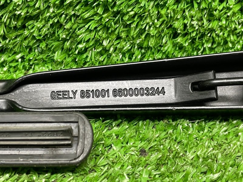 Поводок стеклоочистителя передний, 3000 рублей, Москва