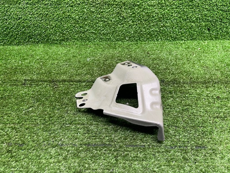 Кронштейн крыла, 3500 рублей, Москва