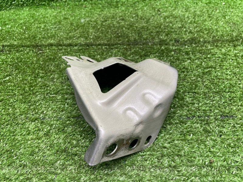 Кронштейн крыла, 3500 рублей, Москва