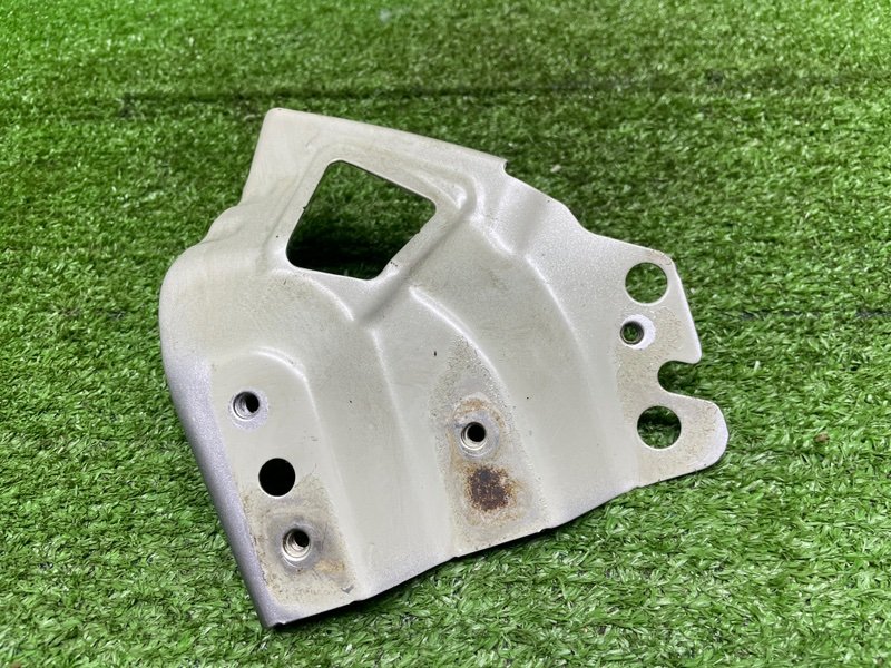 Кронштейн крыла, 3500 рублей, Москва