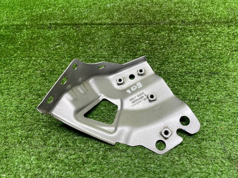 Кронштейн крыла, 3500 рублей, Москва