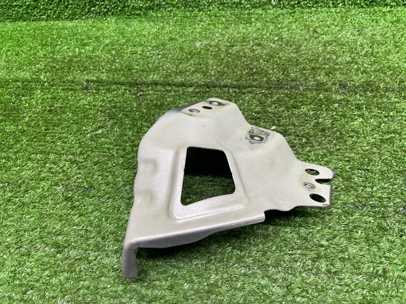 Кронштейн крыла, 3500 рублей, Москва