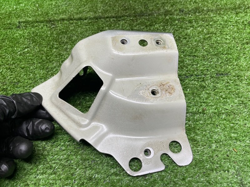 Кронштейн крыла, 3500 рублей, Москва