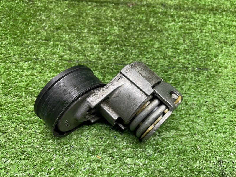 Ролик-натяжитель, 500 рублей, Москва