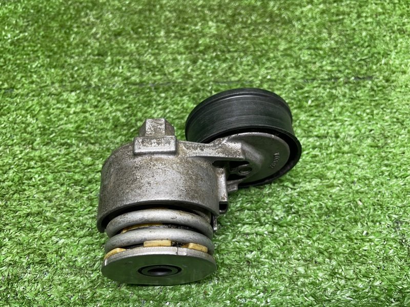 Ролик-натяжитель, 500 рублей, Москва