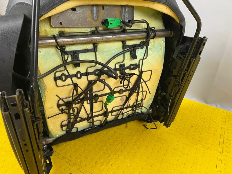 Сиденье переднее правое, 6000 рублей, Москва