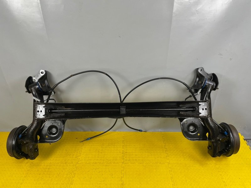 Балка задняя, 27000 рублей, Москва