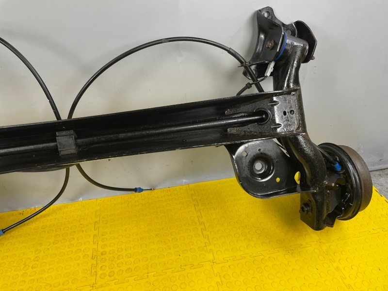 Балка задняя, 27000 рублей, Москва