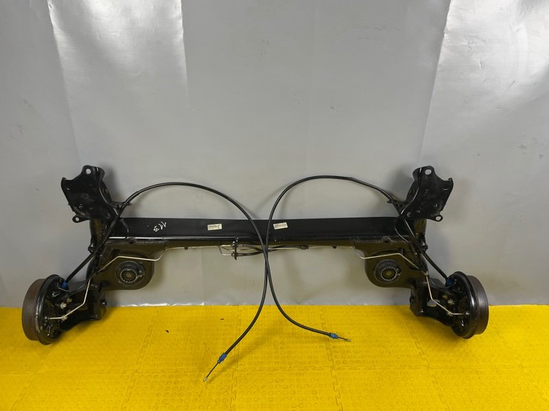 Балка задняя, 27000 рублей, Москва