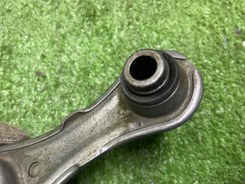 Опора КПП, 1000 рублей, Москва