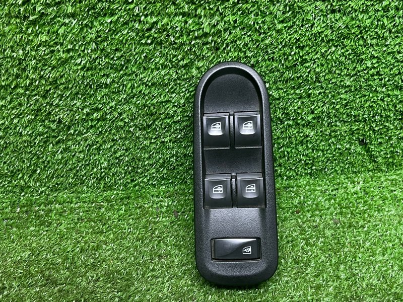 Блок управления стеклоподъемниками, 2000 рублей, Москва