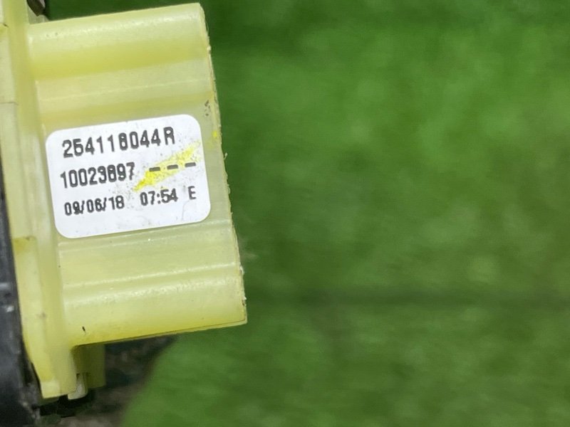 Блок управления стеклоподъемниками, 2000 рублей, Москва