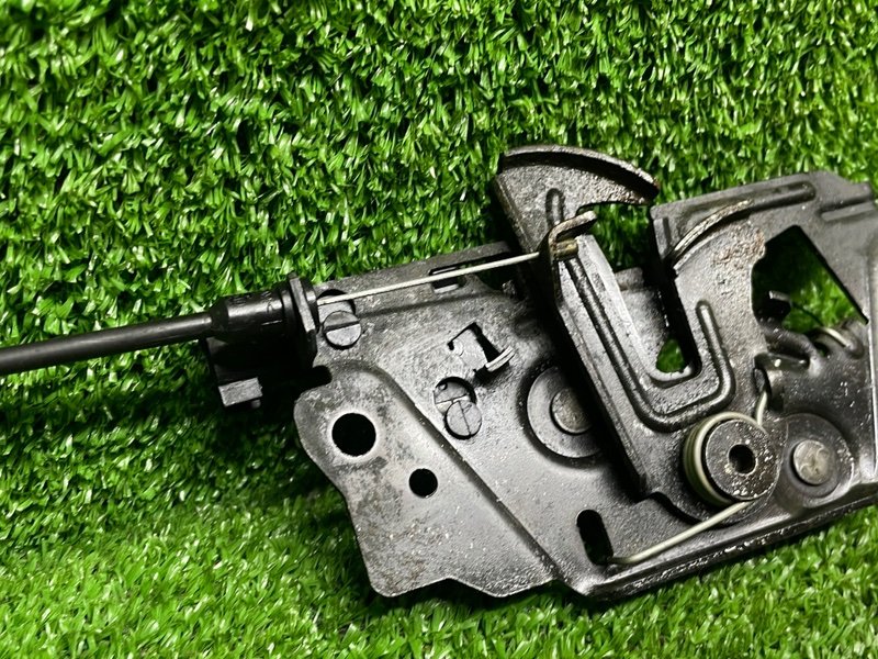 Замок капота, 1100 рублей, Москва