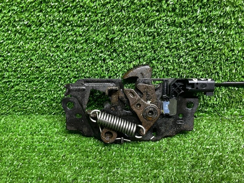 Замок капота, 1100 рублей, Москва