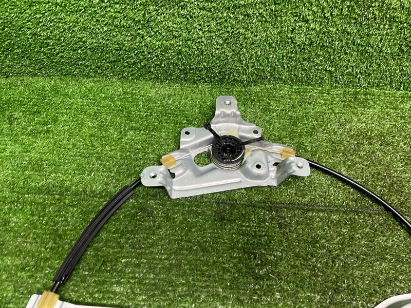 Стеклоподъемник задний, 1200 рублей, Москва