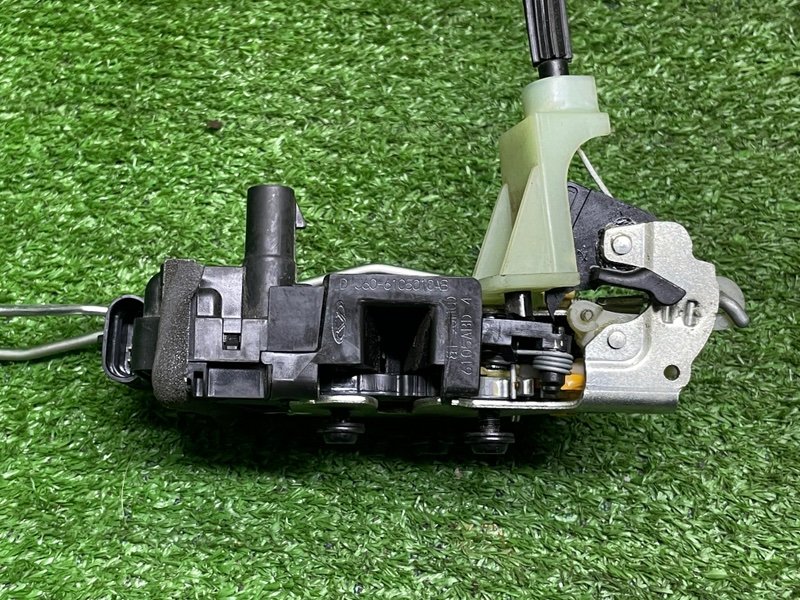 Замок двери передней левой, 3000 рублей, Москва