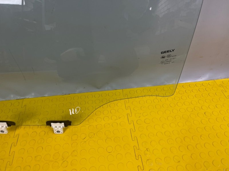 Стекло двери передней левой, 5500 рублей, Москва