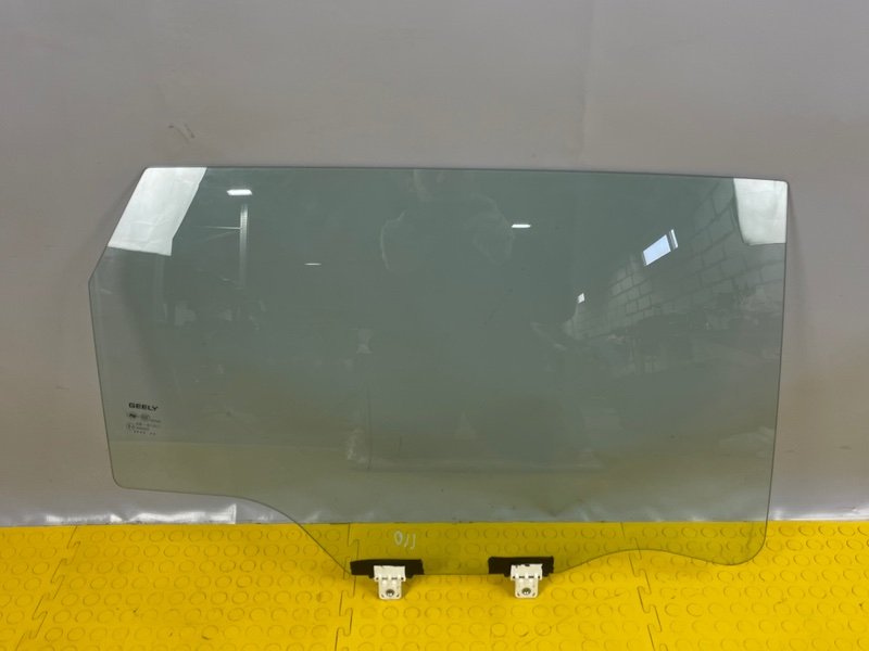 Стекло двери задней правой, 3500 рублей, Москва