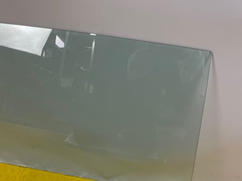 Стекло двери задней правой, 3500 рублей, Москва