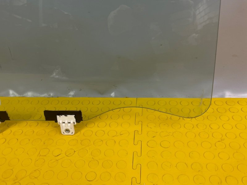 Стекло двери задней правой, 3500 рублей, Москва