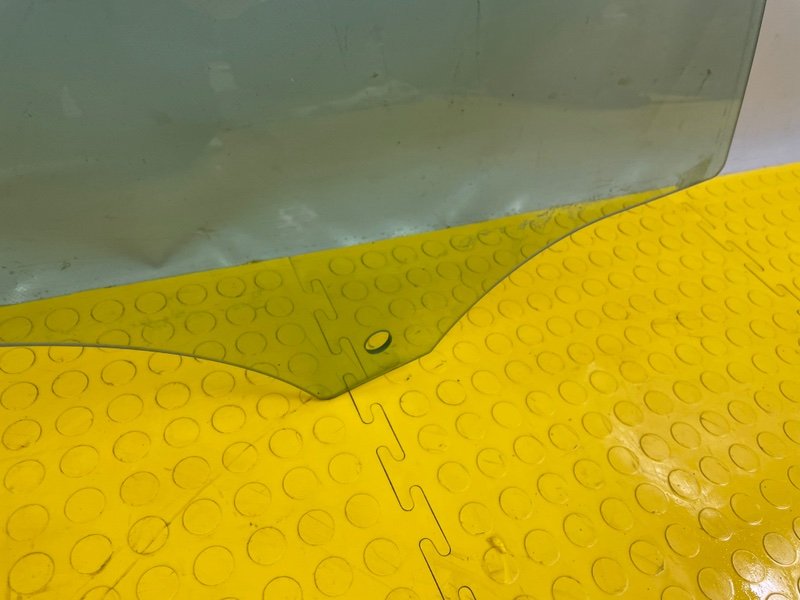 Стекло двери передней правой, 1300 рублей, Москва