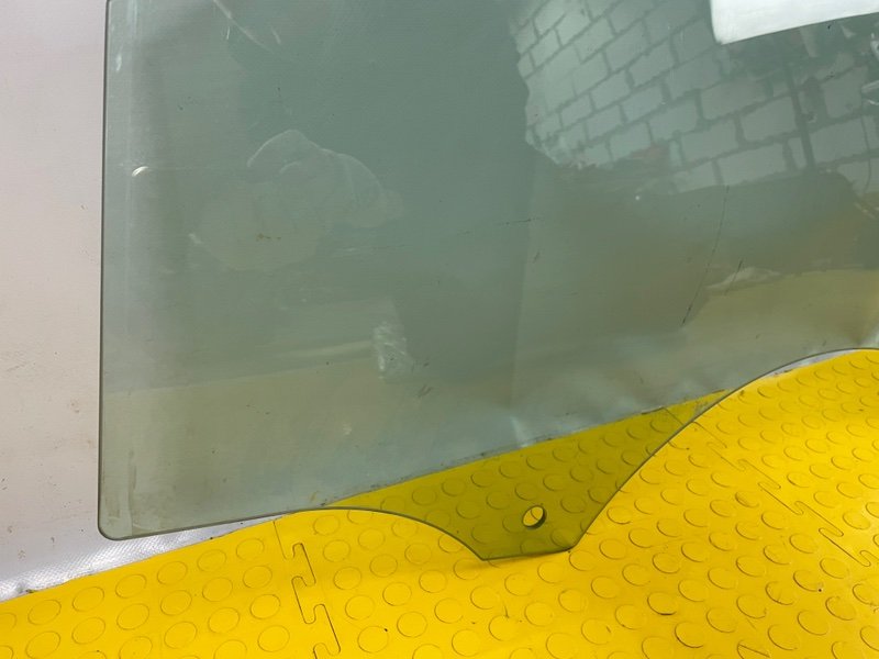 Стекло двери передней левой, 1350 рублей, Москва