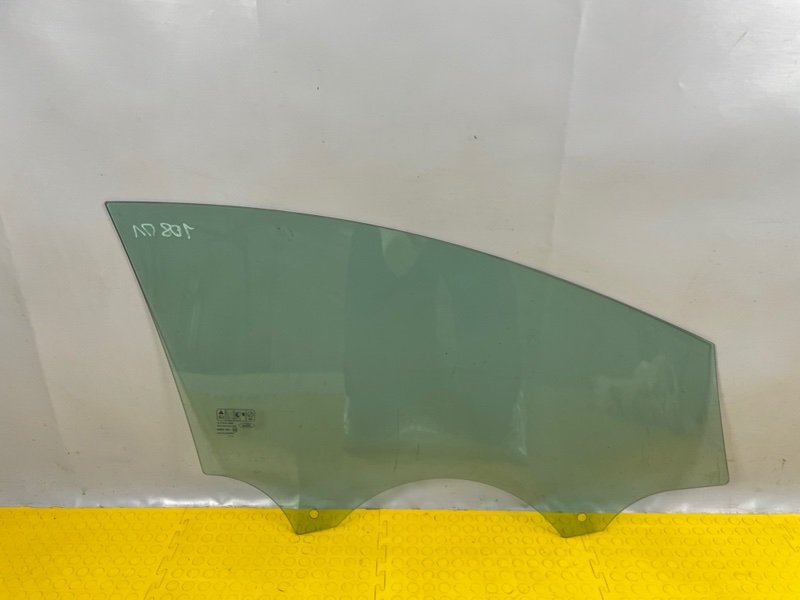 Стекло двери передней левой, 1350 рублей, Москва