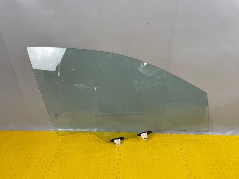 Стекло двери передней правой, 5000 рублей, Москва