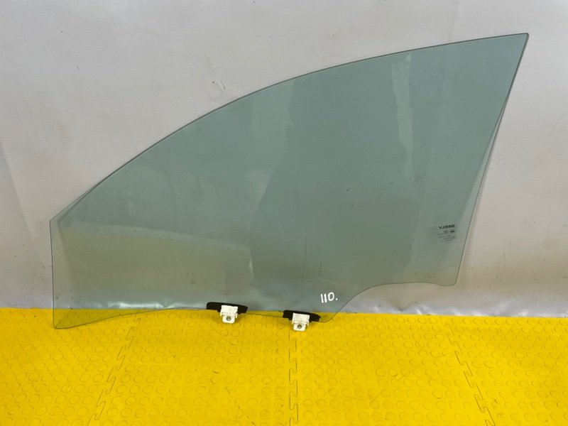 Стекло двери передней правой, 5000 рублей, Москва