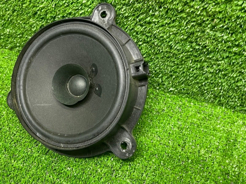 Динамик, 500 рублей, Москва