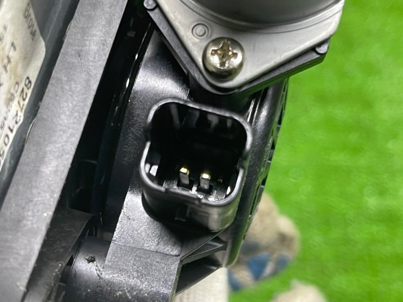 Стеклоподъемник задний, 2000 рублей, Москва