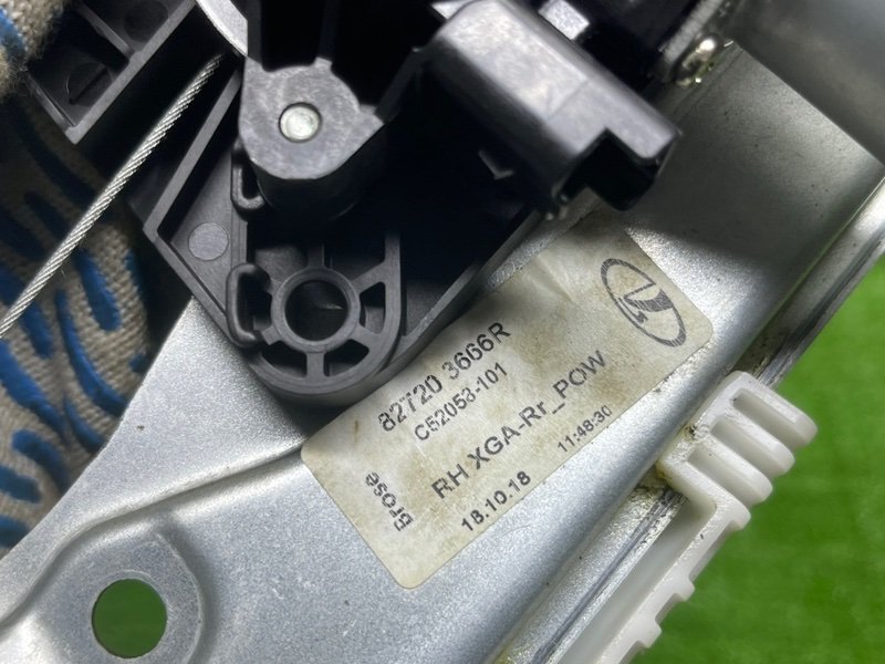 Стеклоподъемник задний, 2000 рублей, Москва