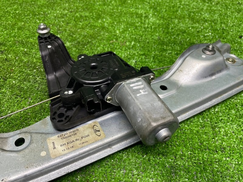 Стеклоподъемник задний, 2000 рублей, Москва