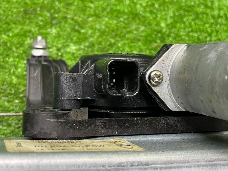 Стеклоподъемник задний, 2000 рублей, Москва