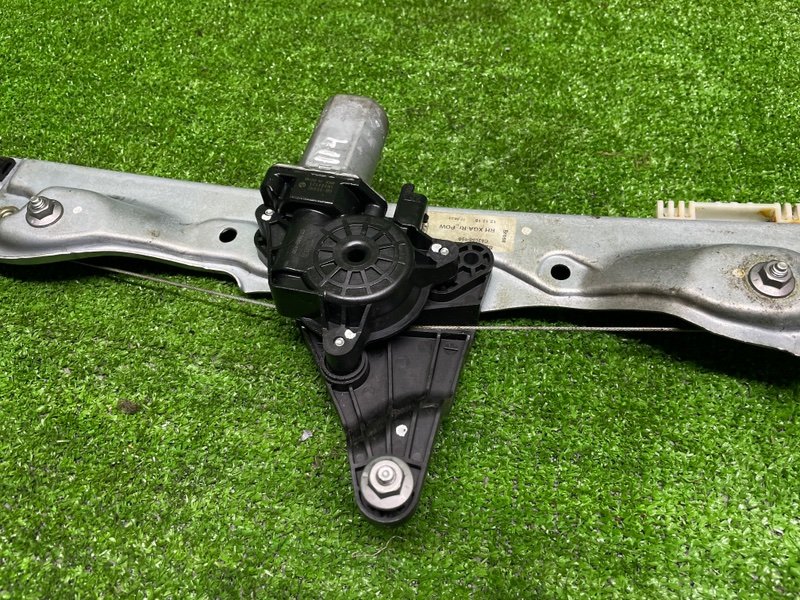 Стеклоподъемник задний, 2000 рублей, Москва