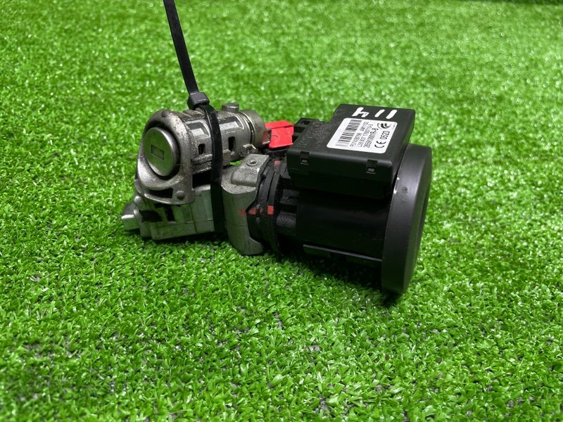 Замок зажигания, 5000 рублей, Москва