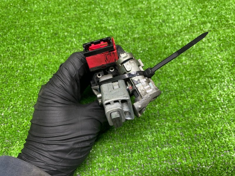 Замок зажигания, 5000 рублей, Москва