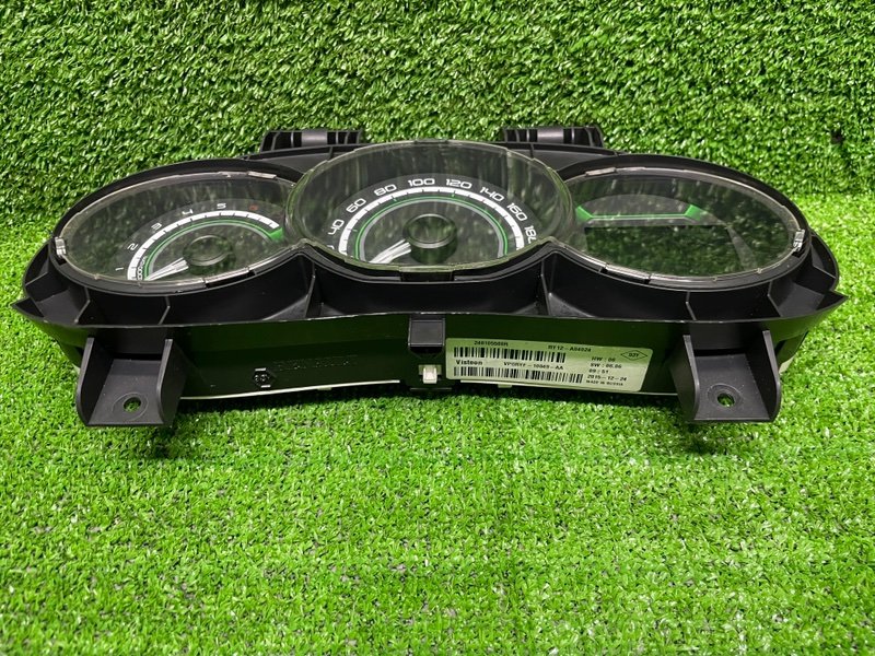 Панель приборов, 2500 рублей, Москва