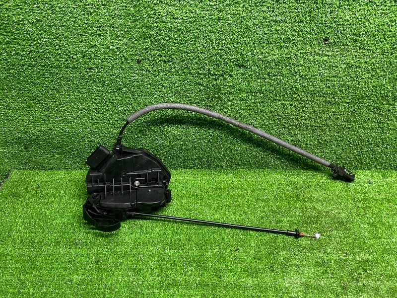 Замок двери передней левой, 2450 рублей, Москва