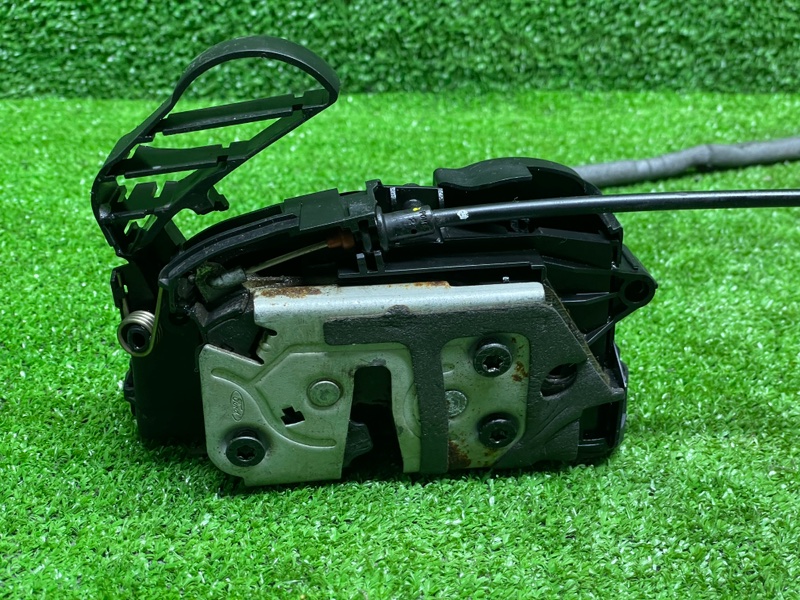 Замок двери передней левой, 2450 рублей, Москва