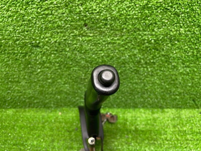 Рычаг стояночного тормоза, 1000 рублей, Москва