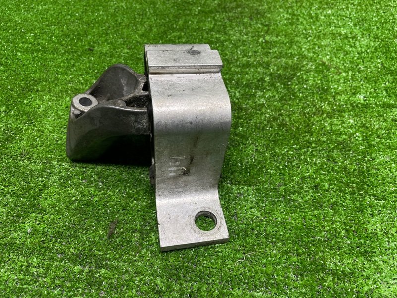 Опора двигателя, 1800 рублей, Москва