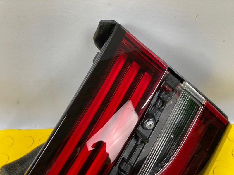 Фонарь задний правый, 8000 рублей, Москва