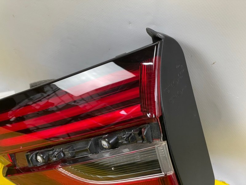 Фонарь задний правый, 8000 рублей, Москва